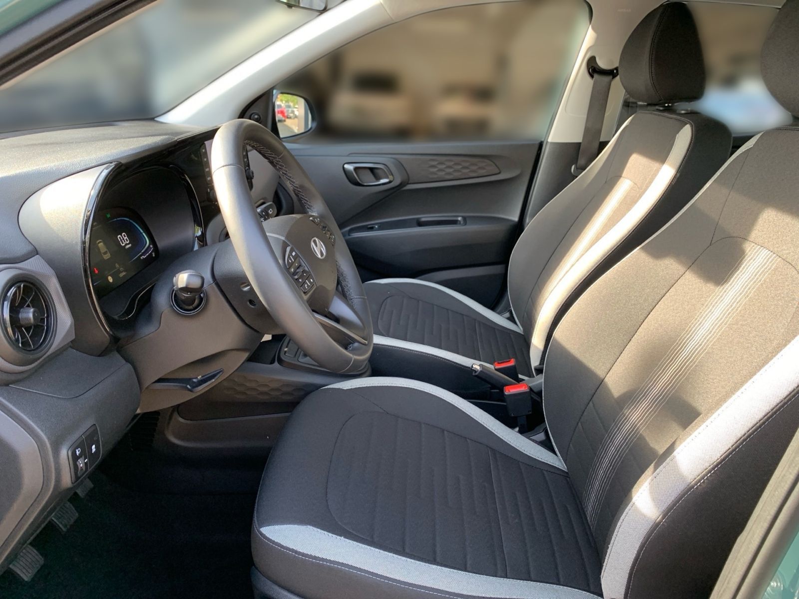 Fahrzeugabbildung Hyundai i10 1.0 Select Navi Allwetter