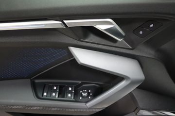 Fahrzeugverkauf 9 Audi A3 Sportback 35 TFSI S line Matrix Sonos Pano