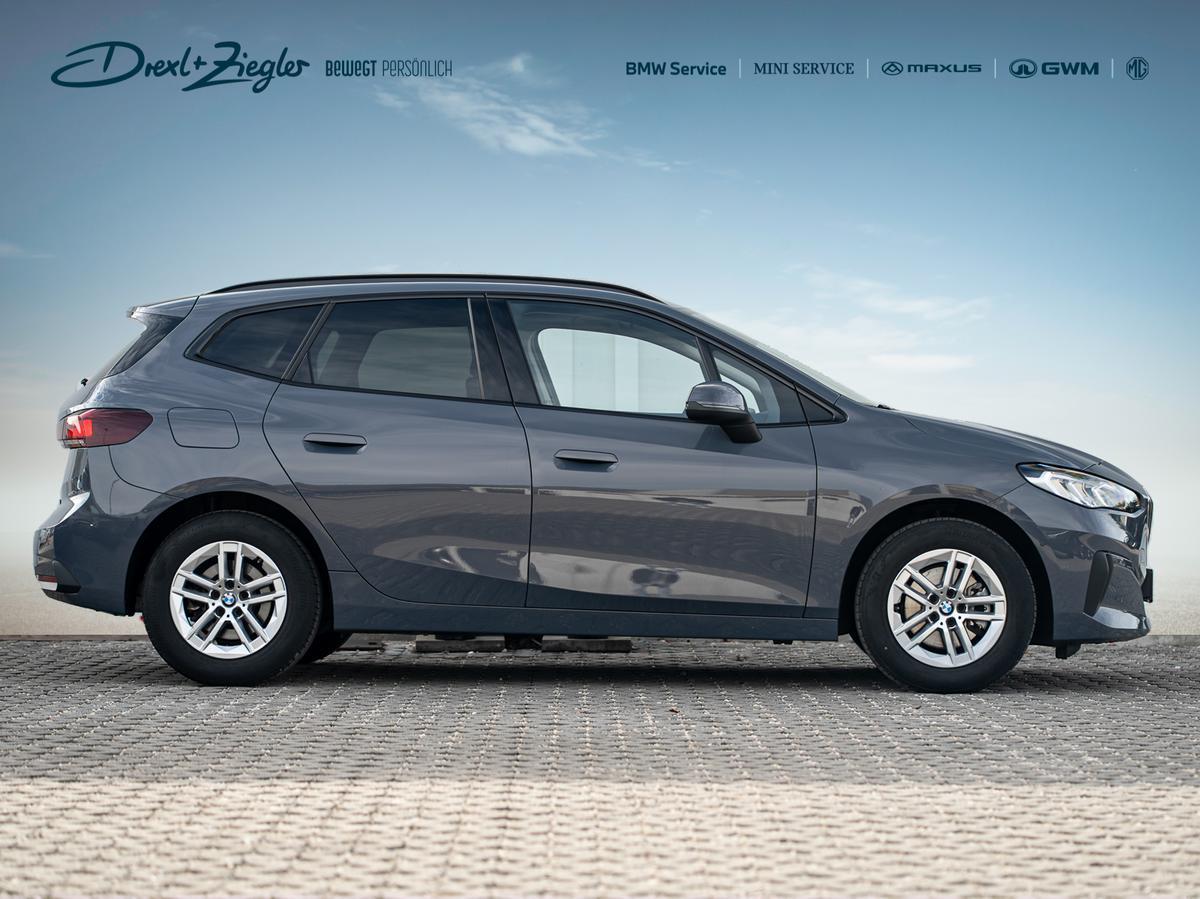 BMW 220i Active Tourer AHK PANO Alarm RFK ShadowL