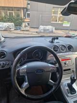 Ford Auto Ford Galaxy - Ford Galaxy in Kassel