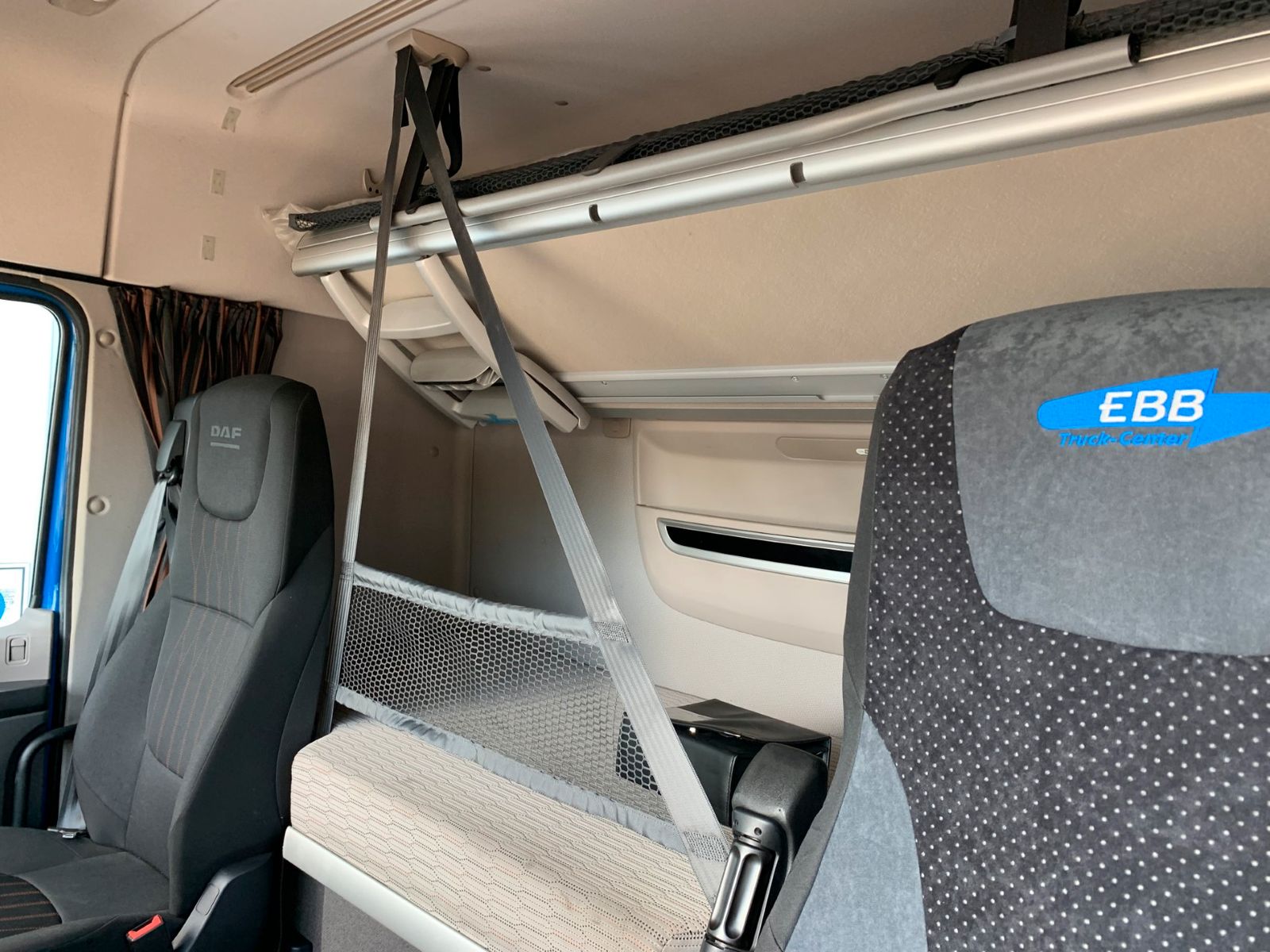 Fahrzeugabbildung DAF FT XF 480 SC LD