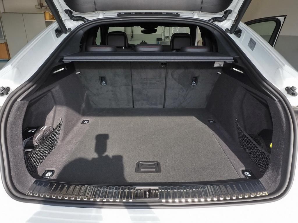 Audi Q8 e-tron - Bild 9