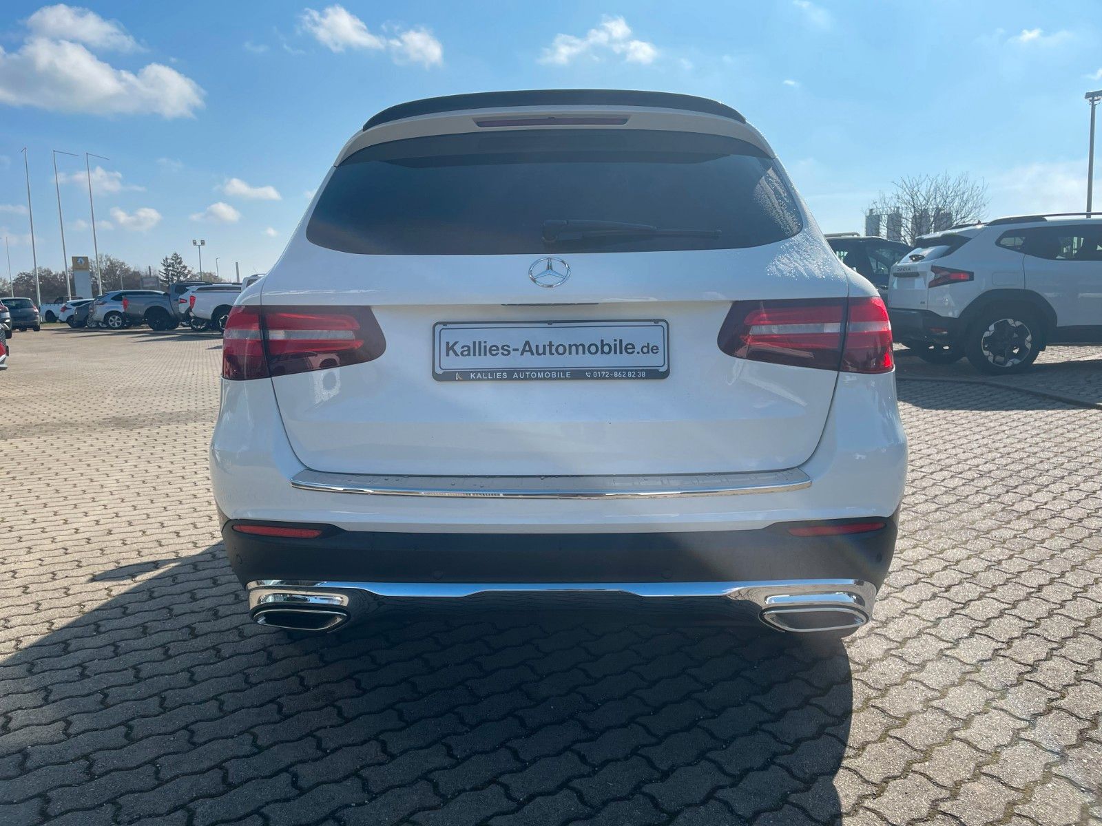 Fahrzeugabbildung Mercedes-Benz GLC 250 GLC GLC 250 d 4Matic AMG-Line