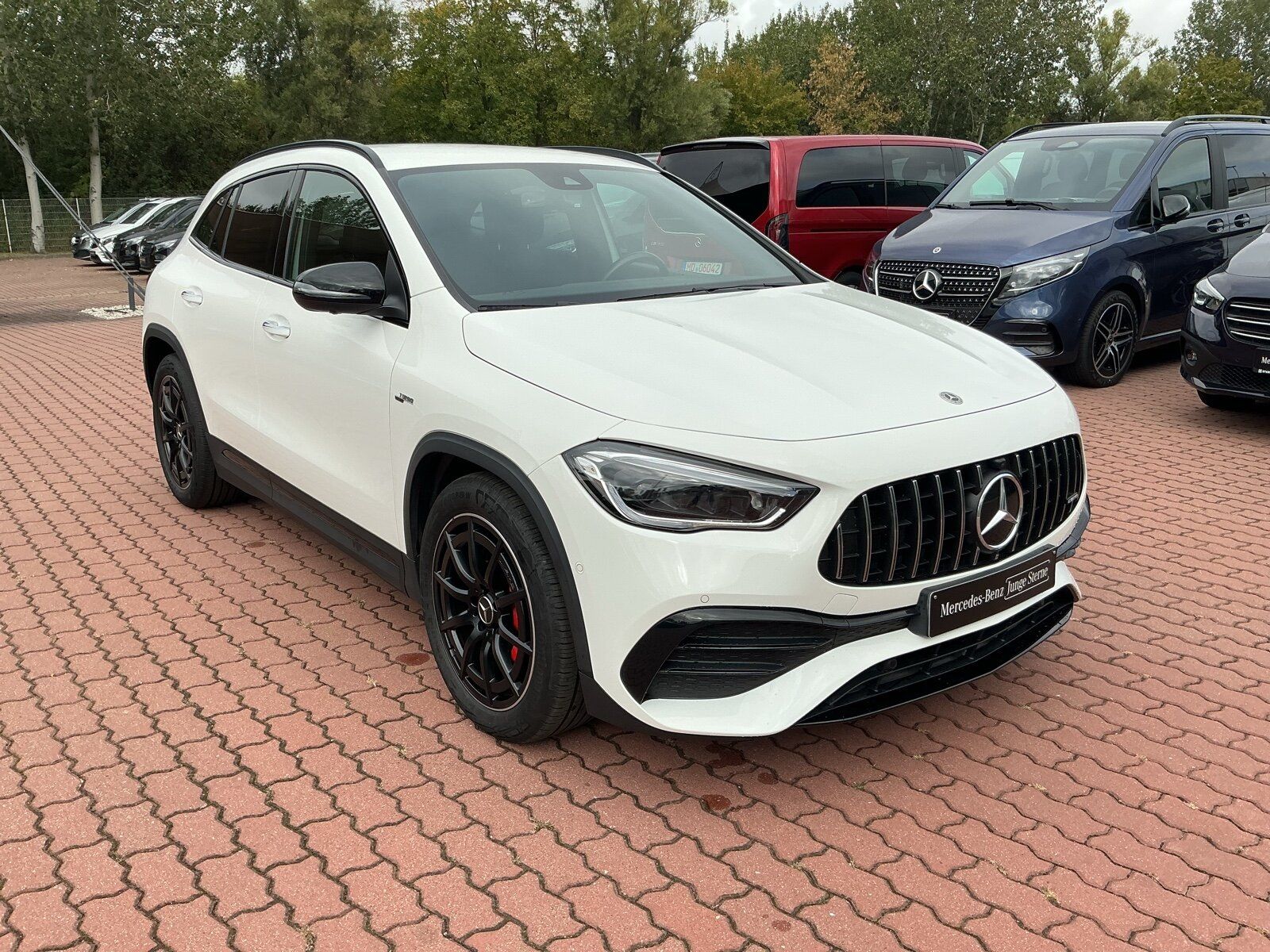 Mercedes-Benz GLA 35 4M 360Kam Multibeam Memory Nightpak KeylG imagem 3