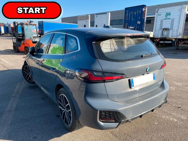 Altele BMW 220 i 220i Active Tourer mhev 48V auto START