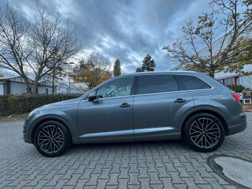 Audi Q7 - 2