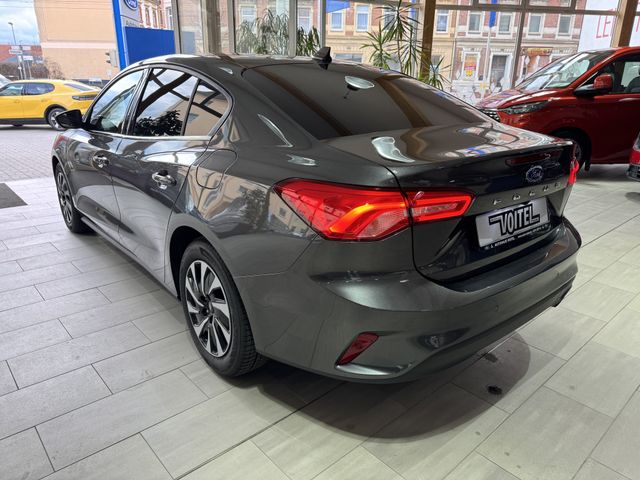 Ford Focus Lim. Titanium