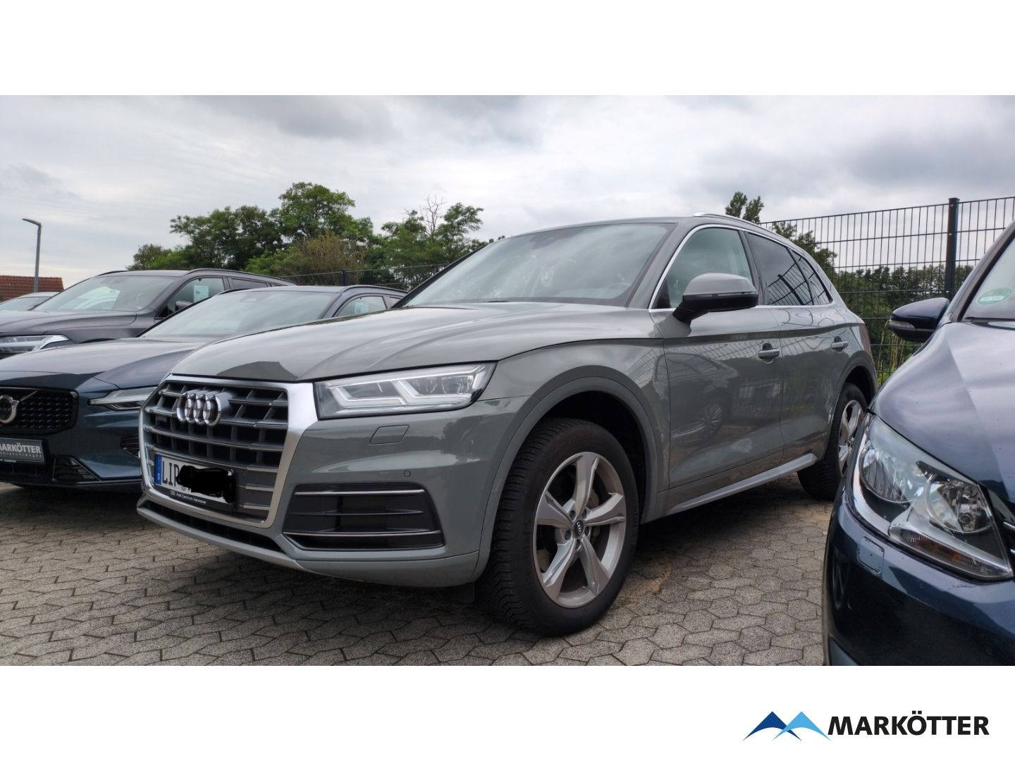 AUDI Q5 40 TDI quattro sport Kamera/LED/AHK 2.400 kg