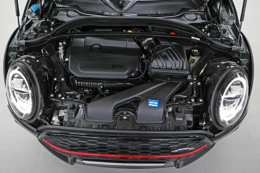 MINI John Cooper Works Clubman