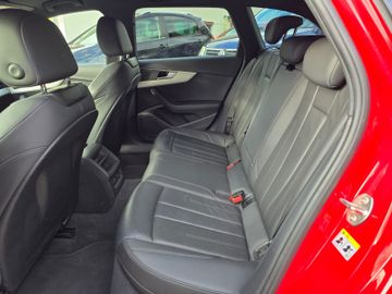 Audi A4 - 12