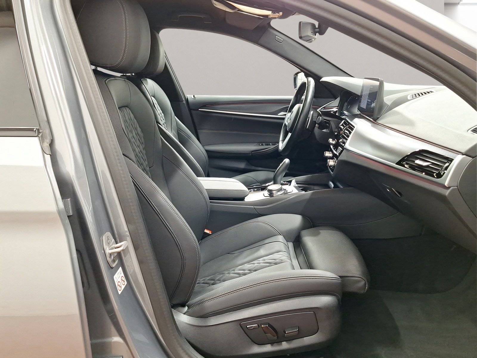 BMW 530i xDrive Touring M Sport Standheizung AHK foto 5