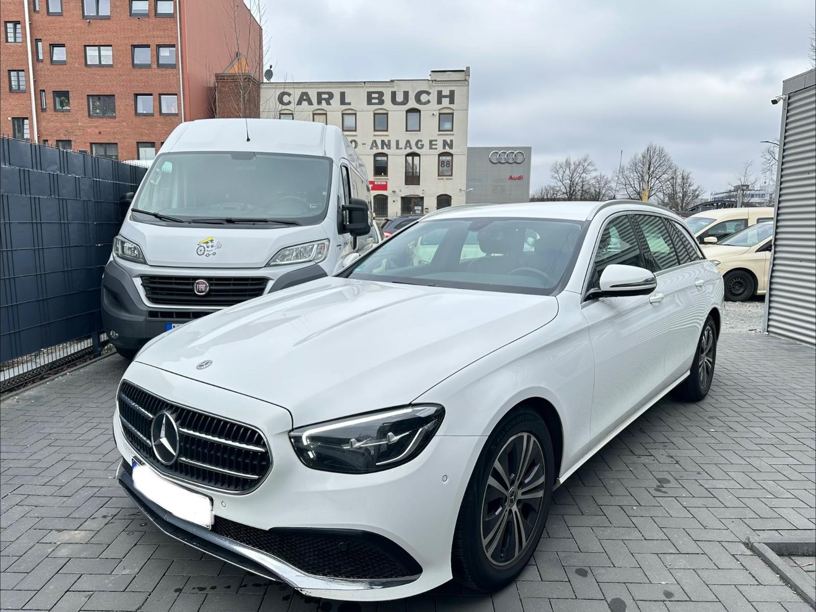 Mercedes-Benz E 200Avantgarde/ Widescreen/Navi/Xenon/Top Zust.