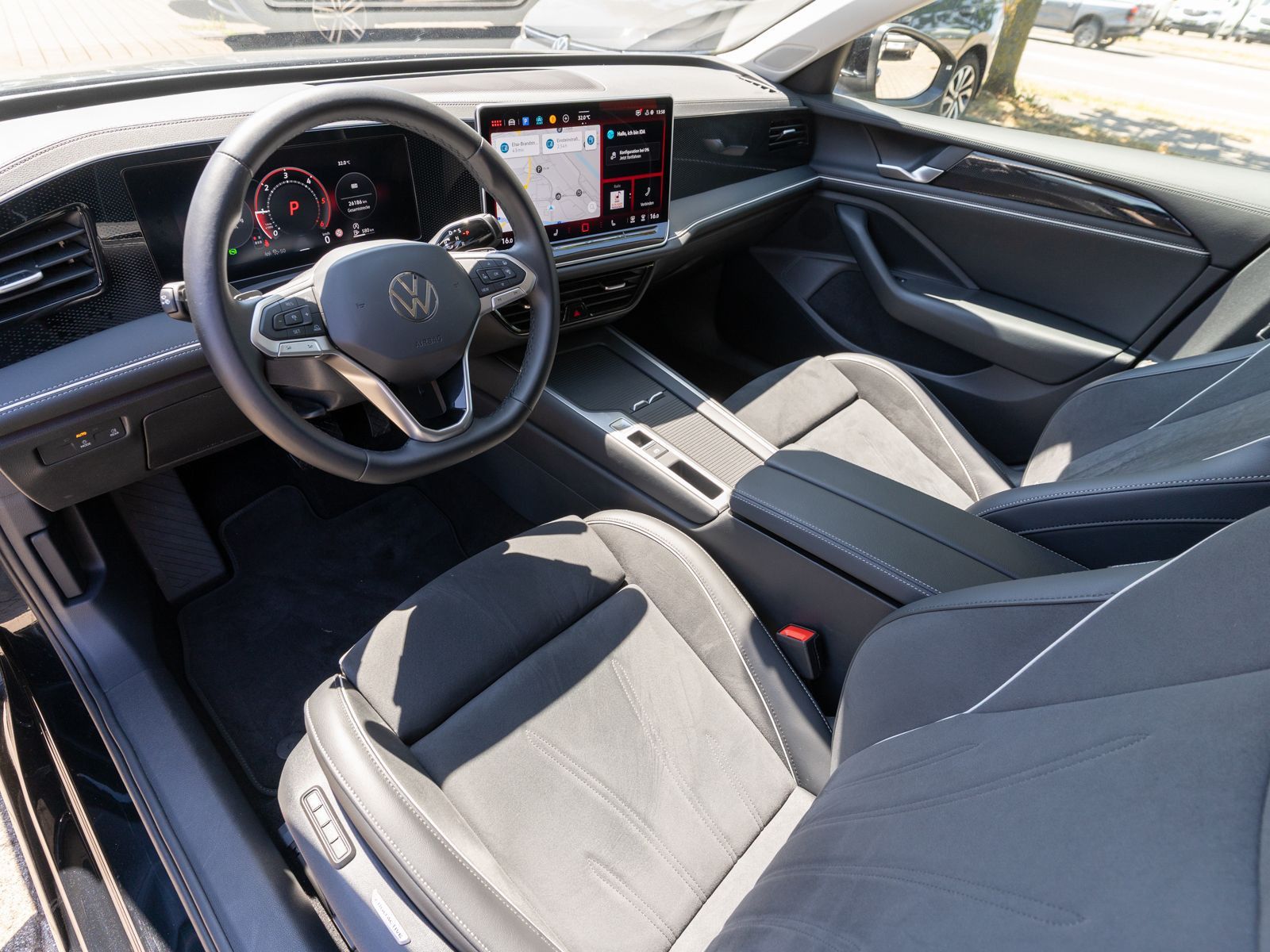 Volkswagen Passat Variant - Bild 12