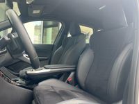 BMW 218 Active Tourer - Vorschau Bild 3