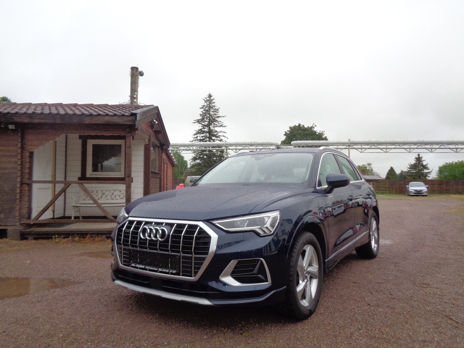 AUDI Q3 40 TFSI quattro advanced  Automatik 1.Hand