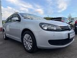 Volkswagen Golf VI 1,2 TSI 63kW 86PS Variant/SHZ/PDC/1.Hand - Volkswagen Golf mit Benzin-Antrieb: Kombi, 1.6