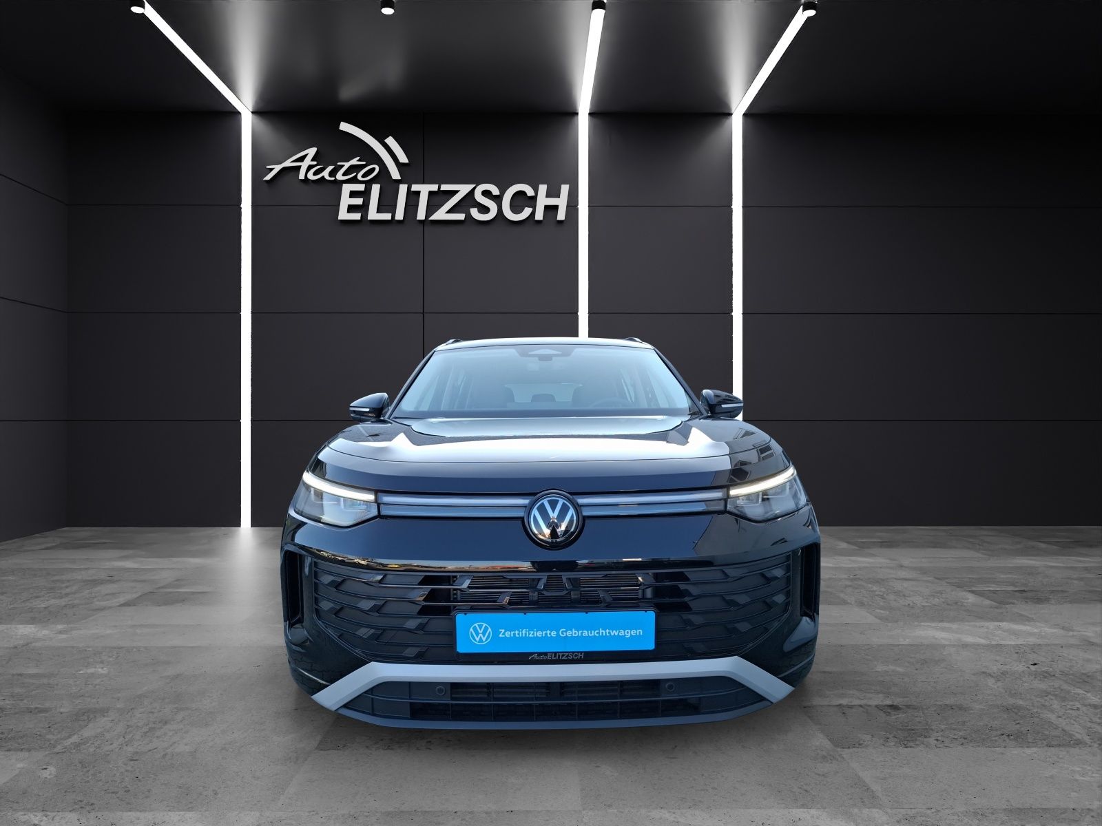 Fahrzeugabbildung Volkswagen Tayron TSI Life DSG 4M LED AHK Navi AID HUD ACC