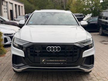 Audi Q8 - 2