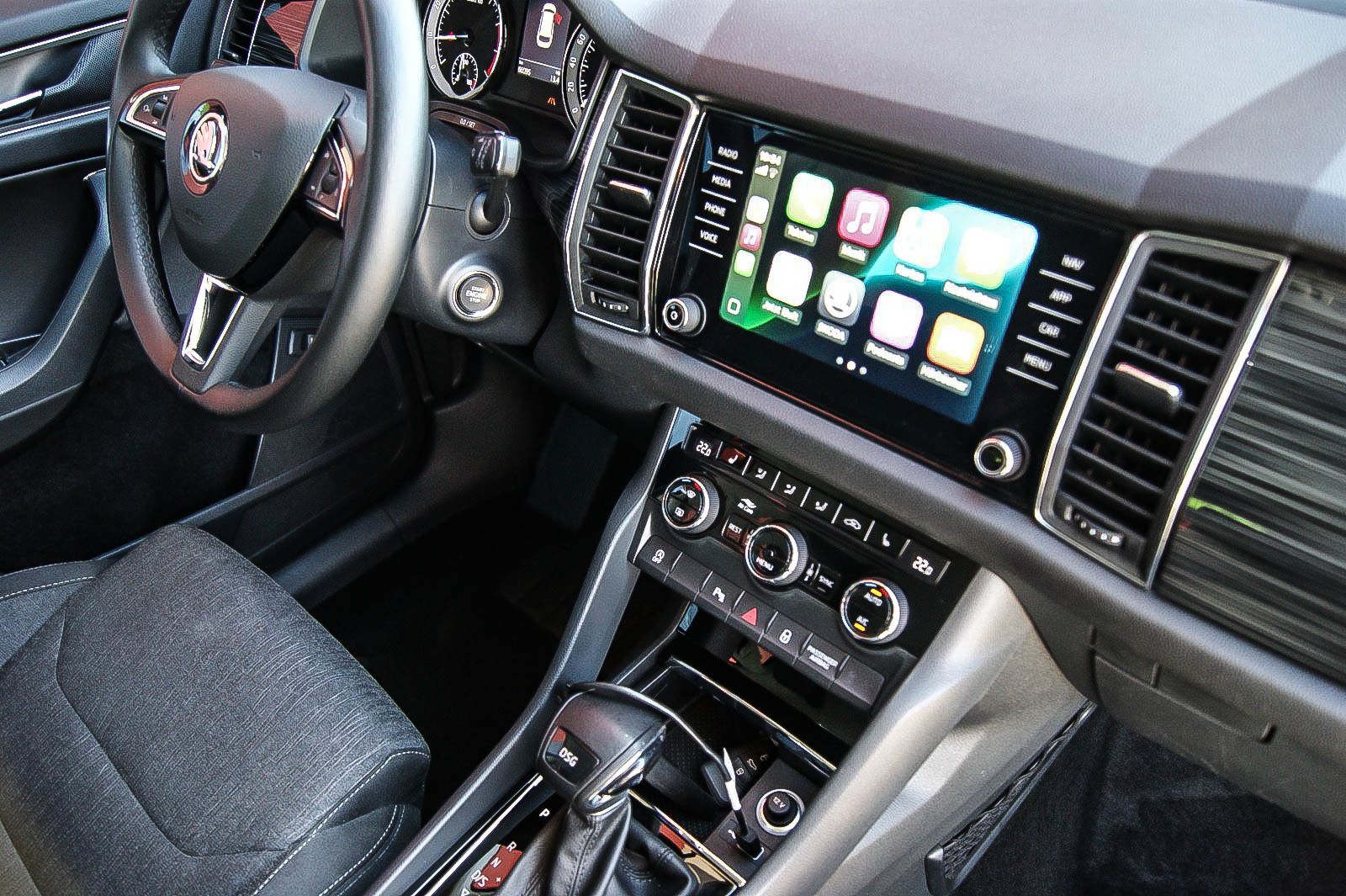 Fahrzeugabbildung SKODA Kodiaq 15TSI  STYLE 7-SITZER KAMERA NAVI LED ACC