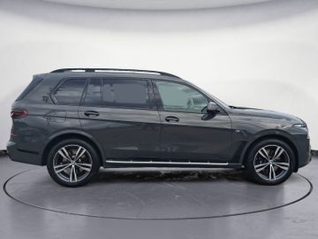 BMW X7 - 6