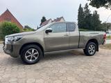 Toyota Hilux 2.8 Extra Cab 4x4*MwSt*Guter Zustand - Toyota Hilux: 2.8