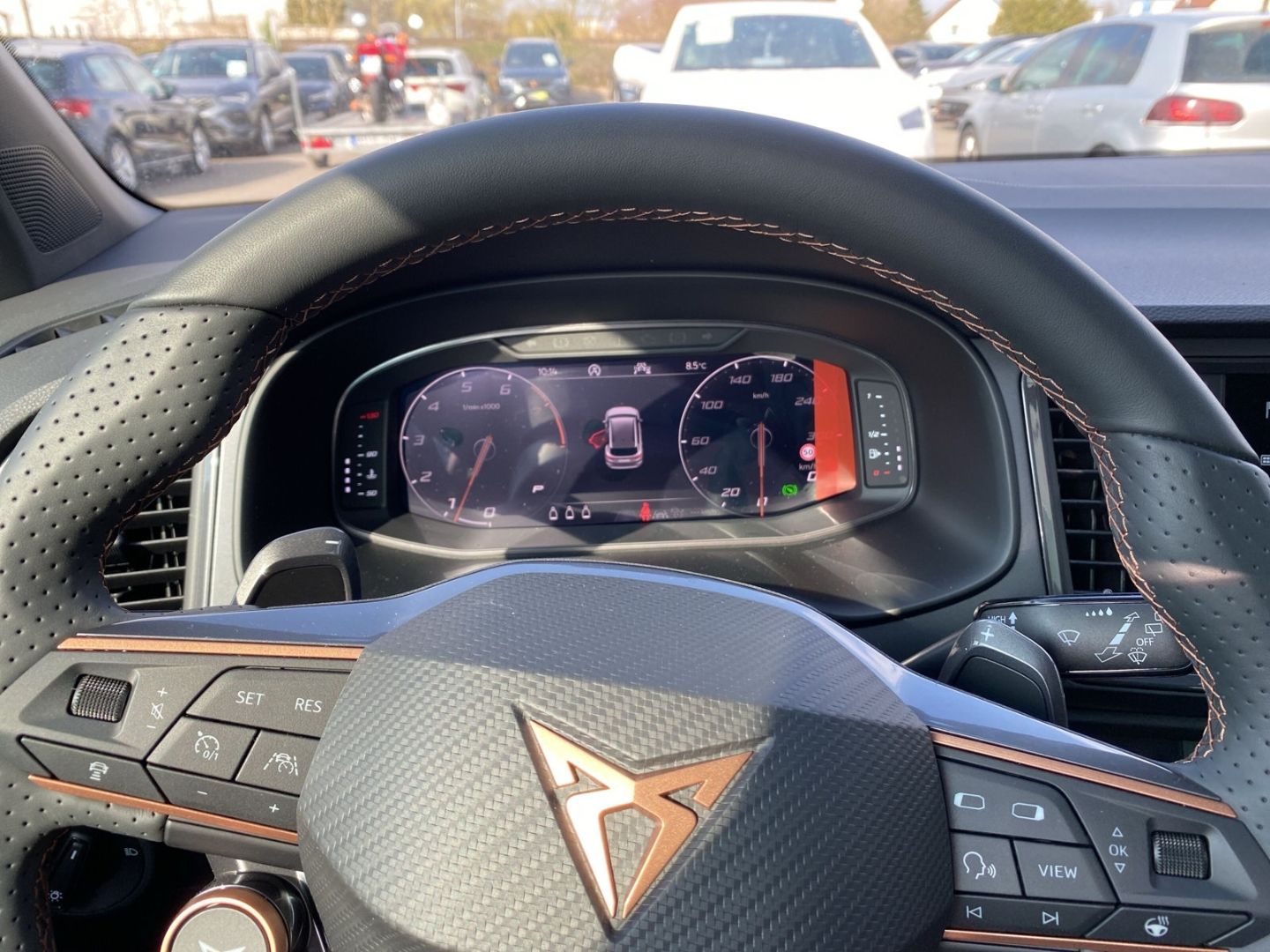 Fahrzeugabbildung CUPRA Ateca VZ 4Drive 2.0 TSI NP: 61.740,- AHK-klappba