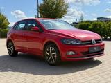 Volkswagen Polo VI Highline*5-Türer*Autom.*SHZ*1.Hand! - Volkswagen Polo: Türer