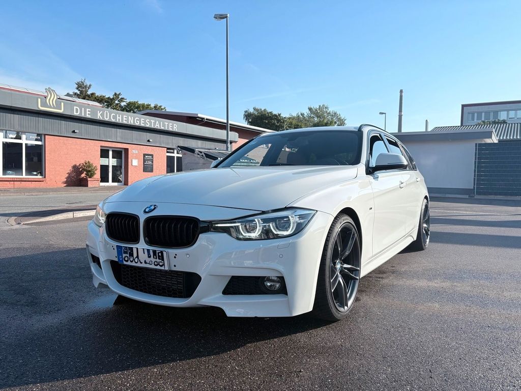 Image of BMW 320
