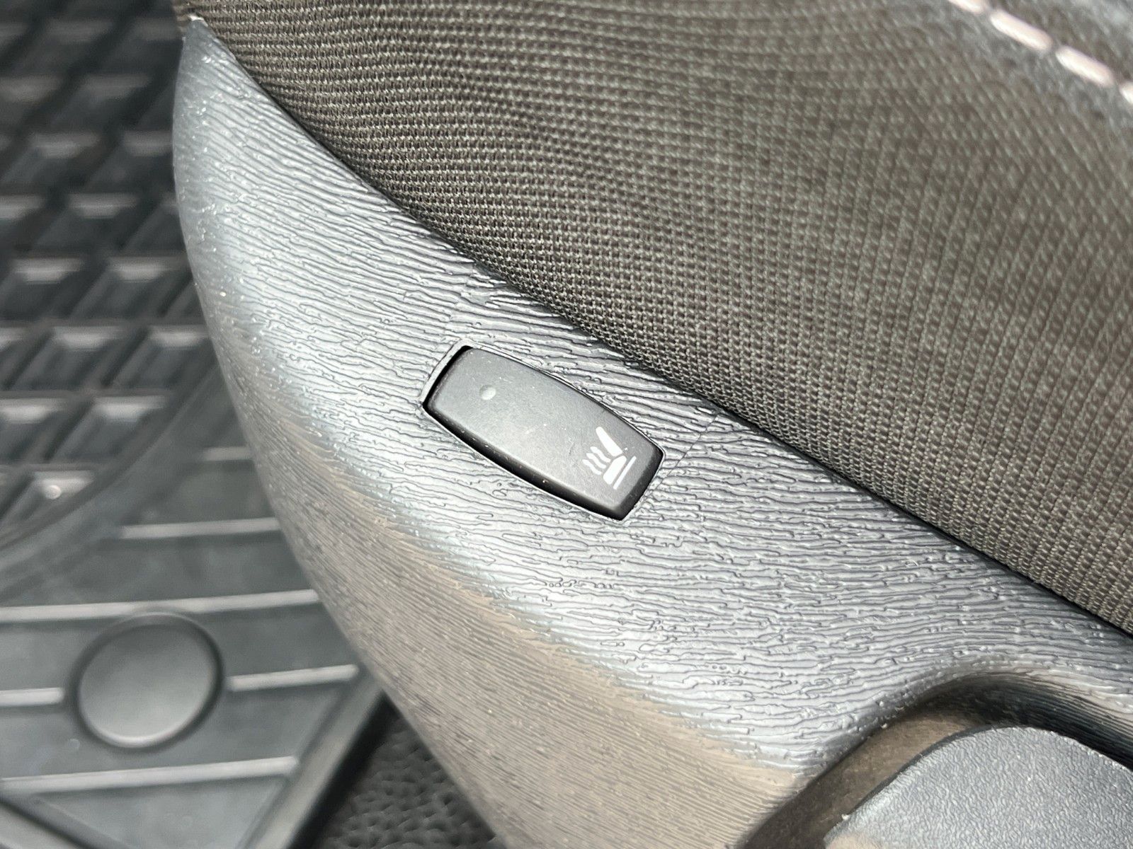 Fahrzeugabbildung Mercedes-Benz Kasten 109 CDI lang*AHK*SHZ*