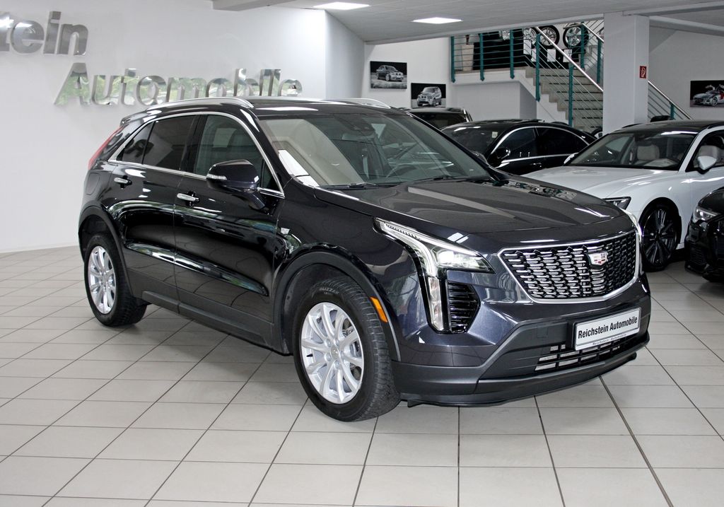Cadillac XT4 350T AWD LUXURY PANO KAMERA TOTW SPUR BOSE