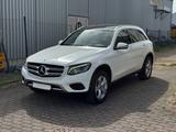 Mercedes-Benz GLC 300 4M 9G 360°/Panorama/LED/Keyless/Alarm