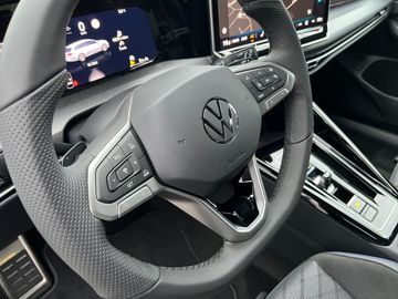 Volkswagen Golf Variant R-Line 1.5 eTSI 150 PS 7-Gang-DSG