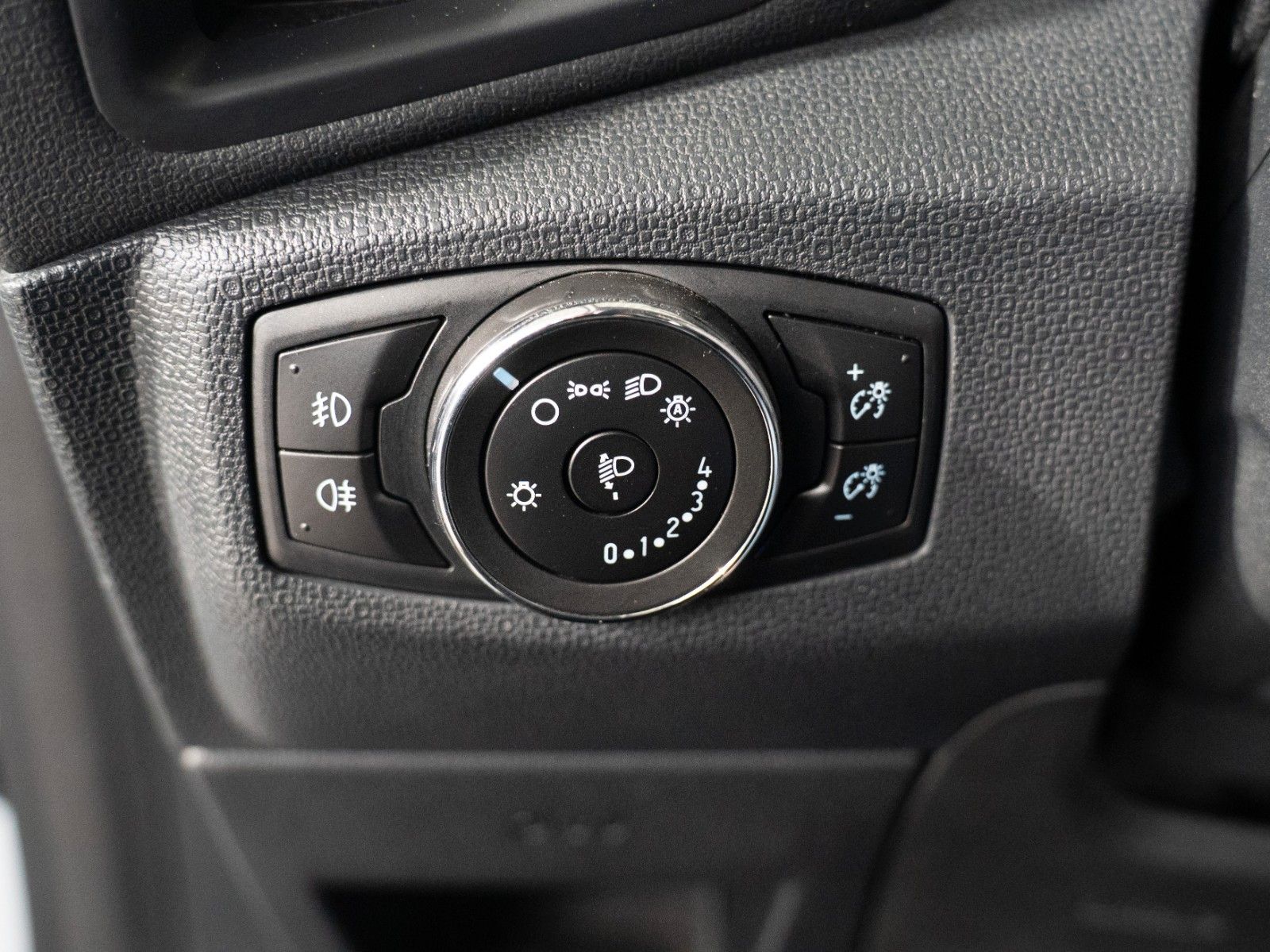 Fahrzeugabbildung Ford EcoSport ST-Line NAVI/KLIMAAUTOM./TEMPOMAT