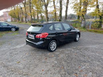 BMW 216 Active Tourer - 2
