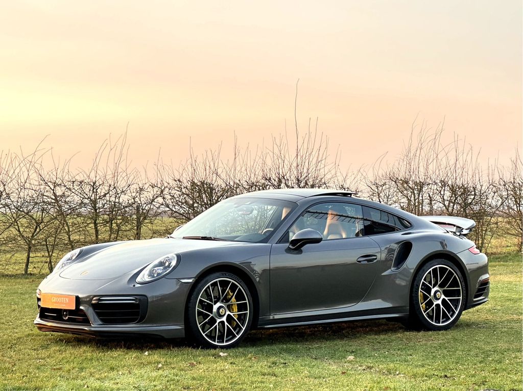 Porsche 991