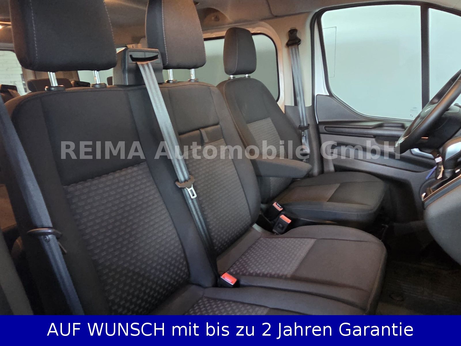 Fahrzeugabbildung Ford Transit Custom 2,0 TDi Kombi 9 Sitzer, Kamera