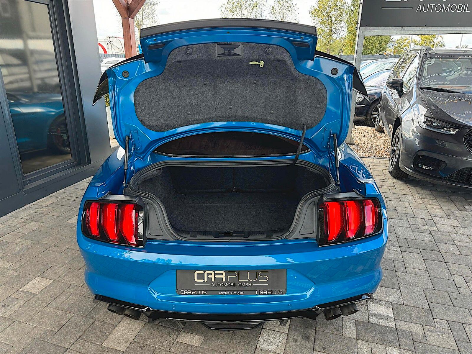 Fahrzeugabbildung Ford Mustang Shelby GT 500 5.0 V8 Performance PREMIUM