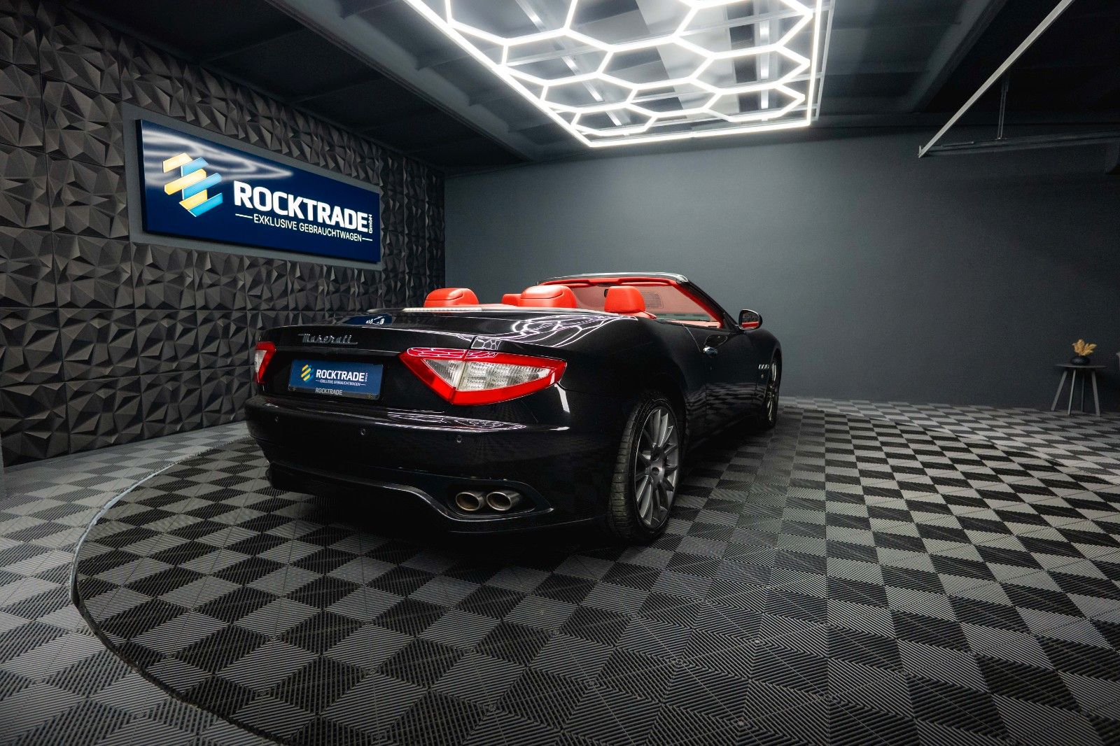 Fahrzeugabbildung Maserati GranCabrio Sport 4.7 V8 Ferrari *Unfallfrei*BOSE