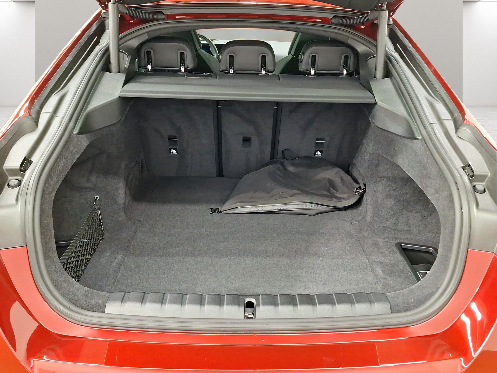 BMW i4 - Bild 11