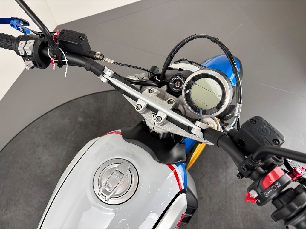 Fahrzeugabbildung Ducati SCRAMBLER DESERT SLED *TERMIGNONI *NEUWERTIG