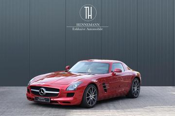 صورة 4 لـ 2011 Mercedes-BENZ SLS AMG