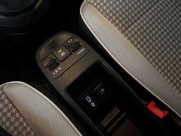 Fiat 500 1.0 FireFly Torino LED TEMPOMAT PDC CARPLAY