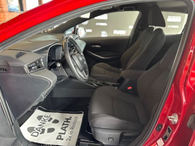 Toyota Corolla  Hybrid Club