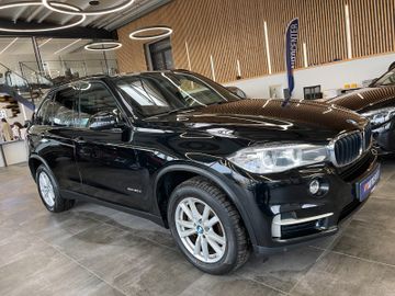 BMW X5 xDrive 30d *PANO*PDC*NAVI*LEDER*