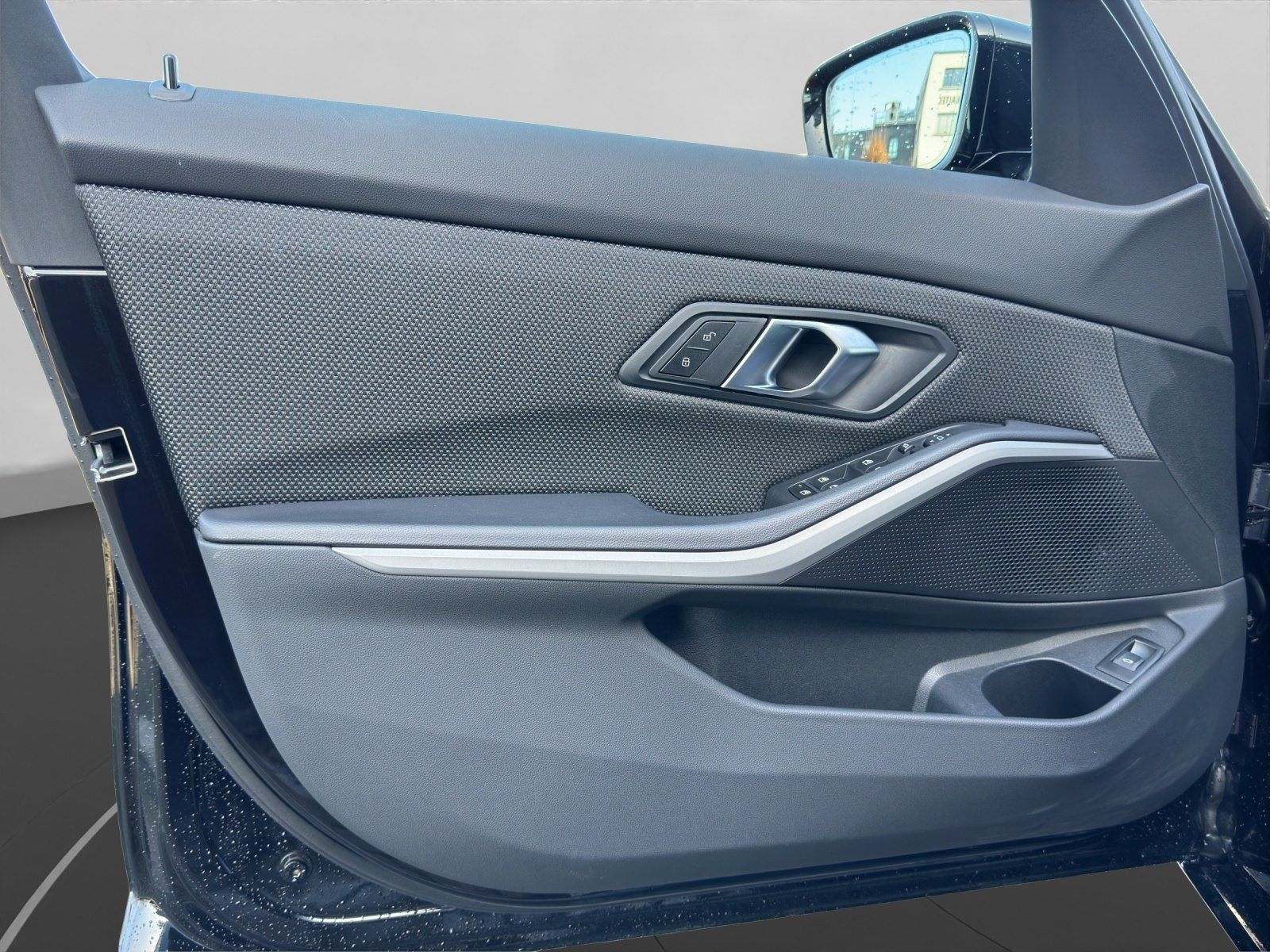BMW 320i Touri LED Tempomat Klimaaut. PDC foto 12