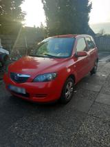Mazda 2 323 - scheckheftgepflegte Mazda 323