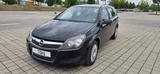 Opel Astra H Caravan Selection Erste Hand - Opel Astra aus 2010: Kombi