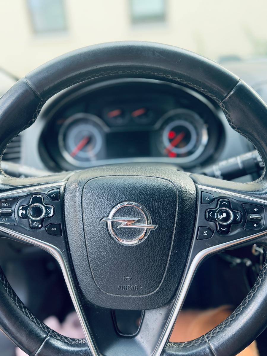 Opel Insignia ST 2.0 CDTI ecoFL. Business E 120kW...