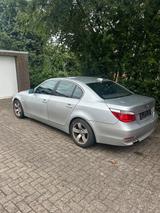 BMW E60 5er  3.0 Liter, 230 PS - BMW 230 von privat