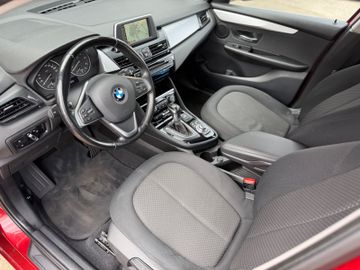 BMW 218 - 12